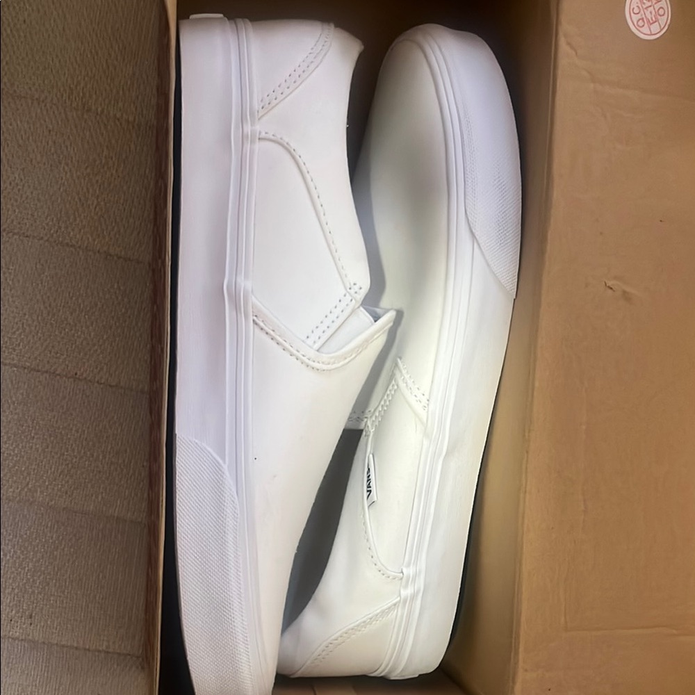 Vans White Sneakers Minimalist Design